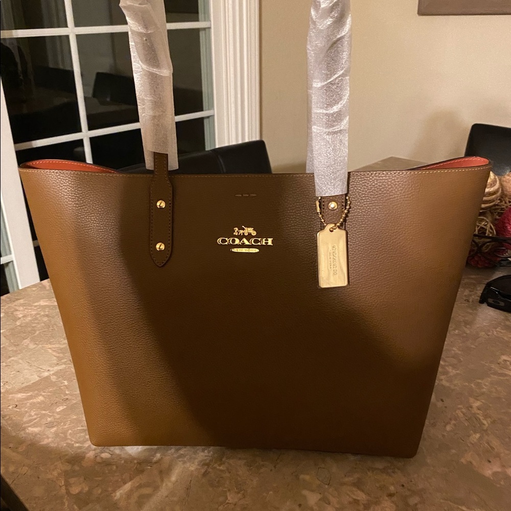 Coach tote